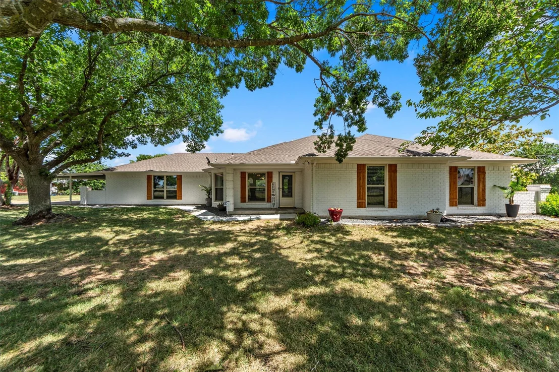 Photo of 16612 Scenic Circle