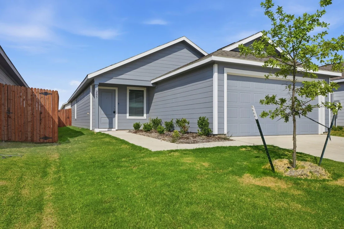 Photo of 205 Poplar Place
