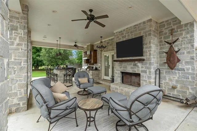 Photo of 2040 Brook Arbor Court