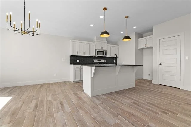 Photo of 16525 Crossing Circle