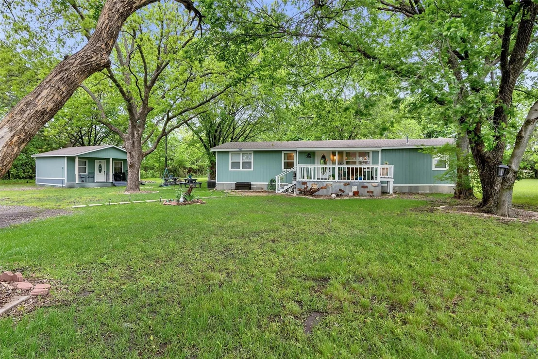 Photo of 8546 County Road 500