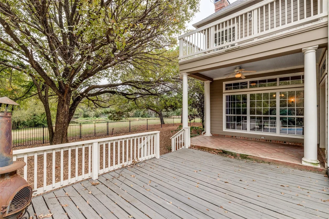 Photo of 1833 Dr Sanders Road