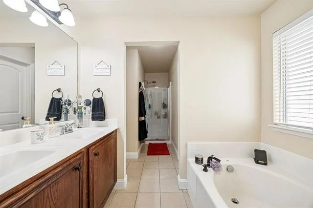 Photo of 1601 Applegate Way