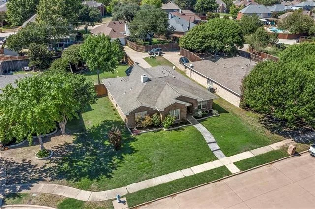 Photo of 204 Arbor Ridge Drive