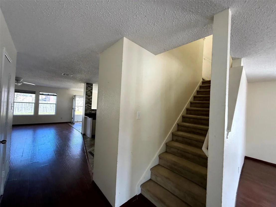 Photo of 7919 Mosstree Drive