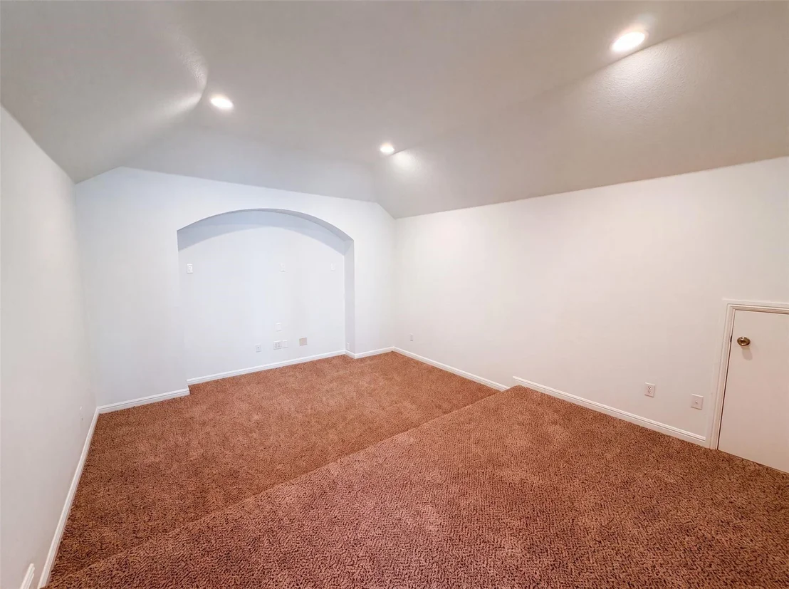 Photo of 174 Hampton Drive