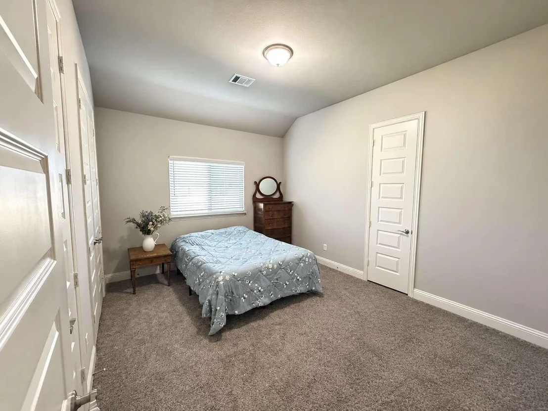 Photo of 1549 Lynx Loop