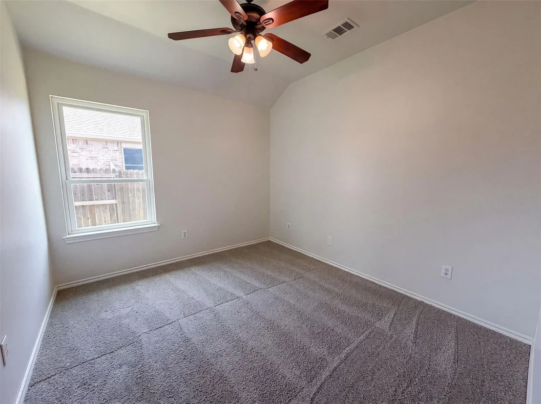 Photo of 324 Cascade Drive