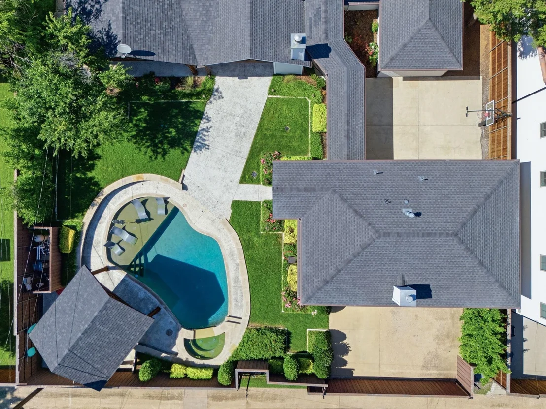 Photo of 4432 Willow Lane