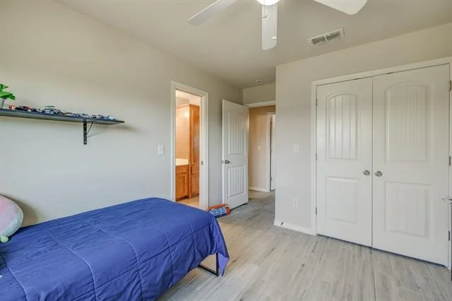 Photo of 101 Sugarberry Avenue
