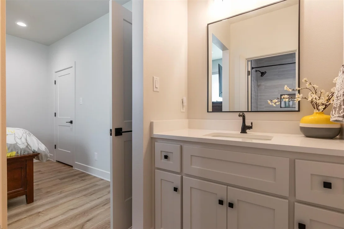 Photo of 5035 Cranbrook Drive