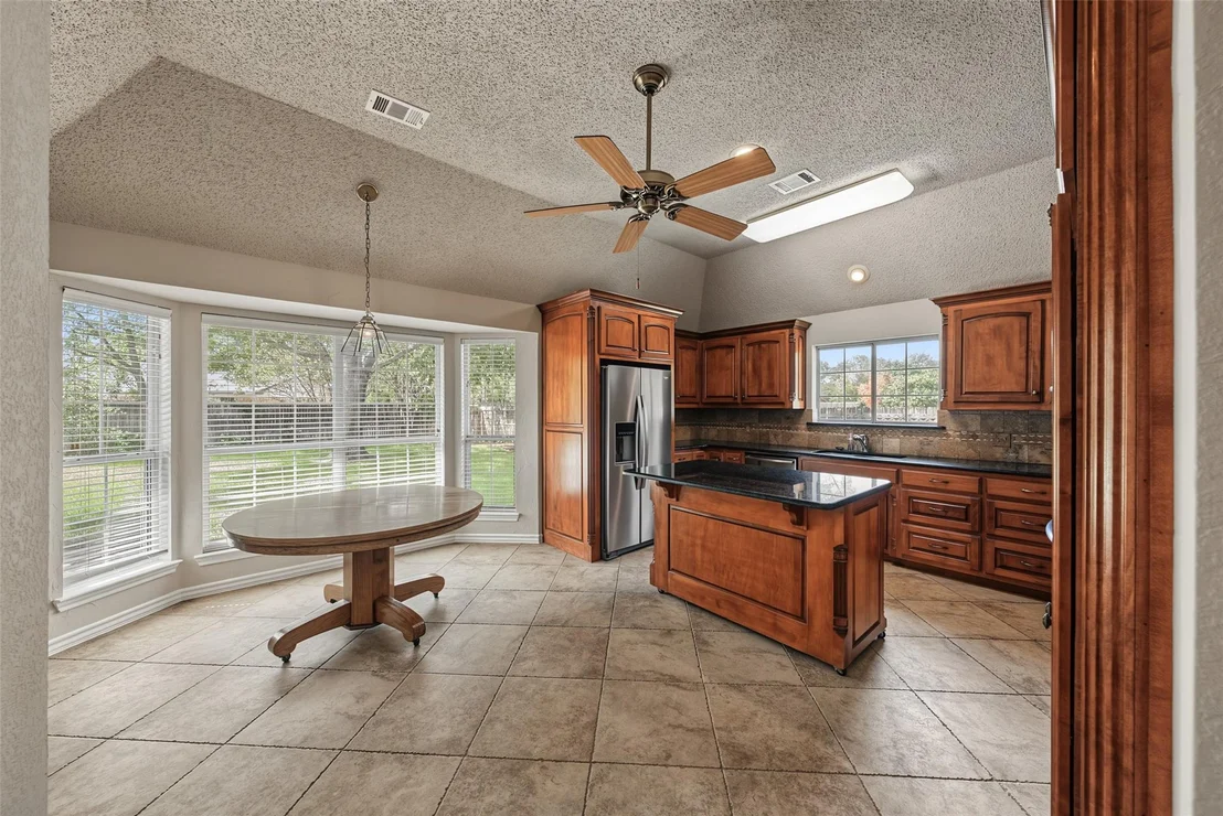 Photo of 1500 Arrowhead Drive