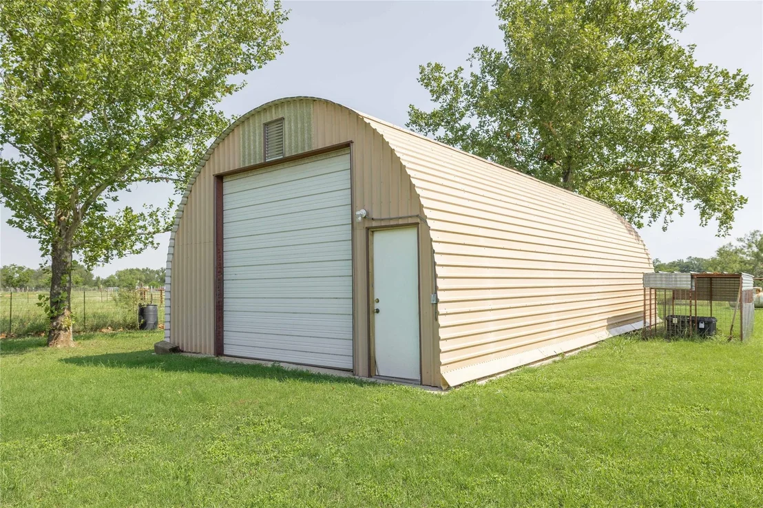 Photo of 685 County Road 114