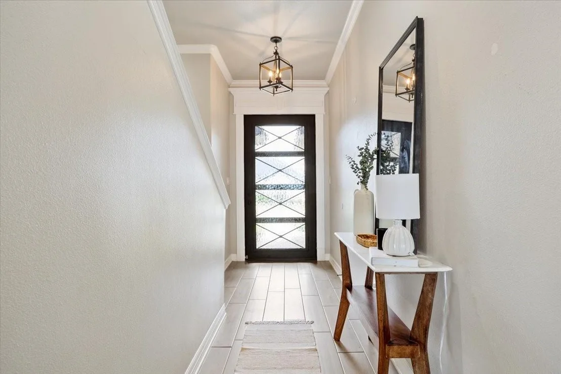 Photo of 502 Oak Drive