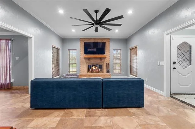 Photo of 2214 Valley Mill