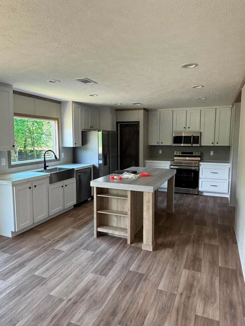 Photo of 1429 Oak Hill Drive