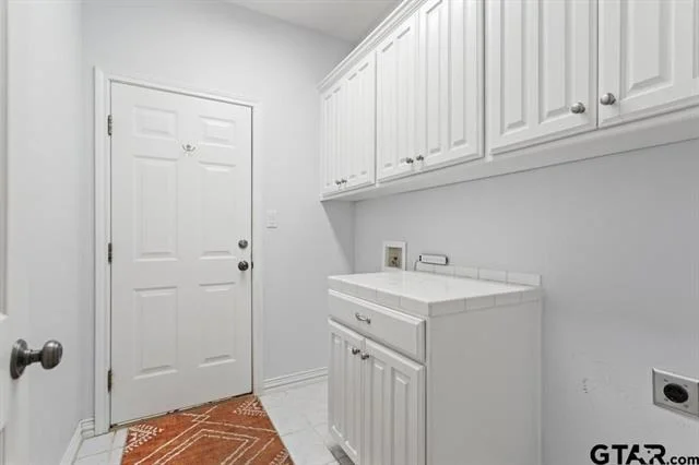 Photo of 1620 Brookhollow Drive
