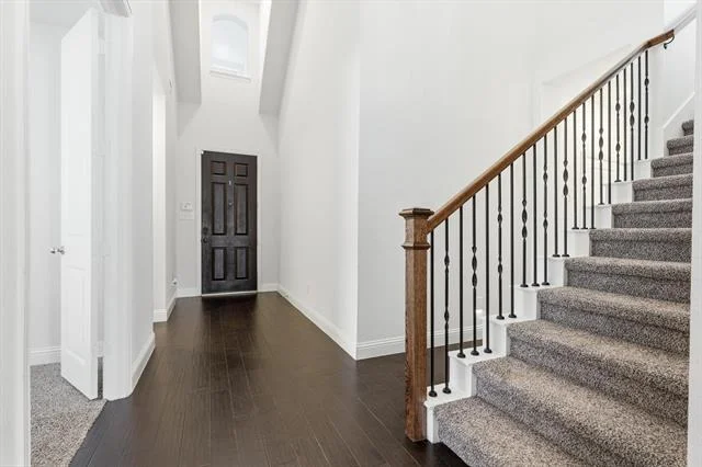 Photo of 15513 Bryant Park Avenue