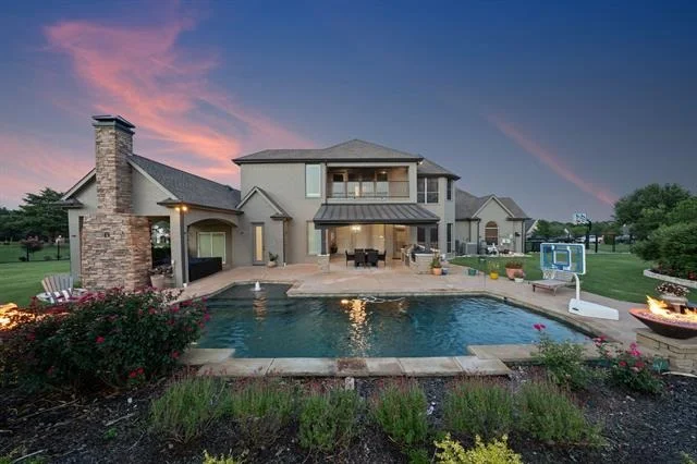 Photo of 1541 Winding Creek Road