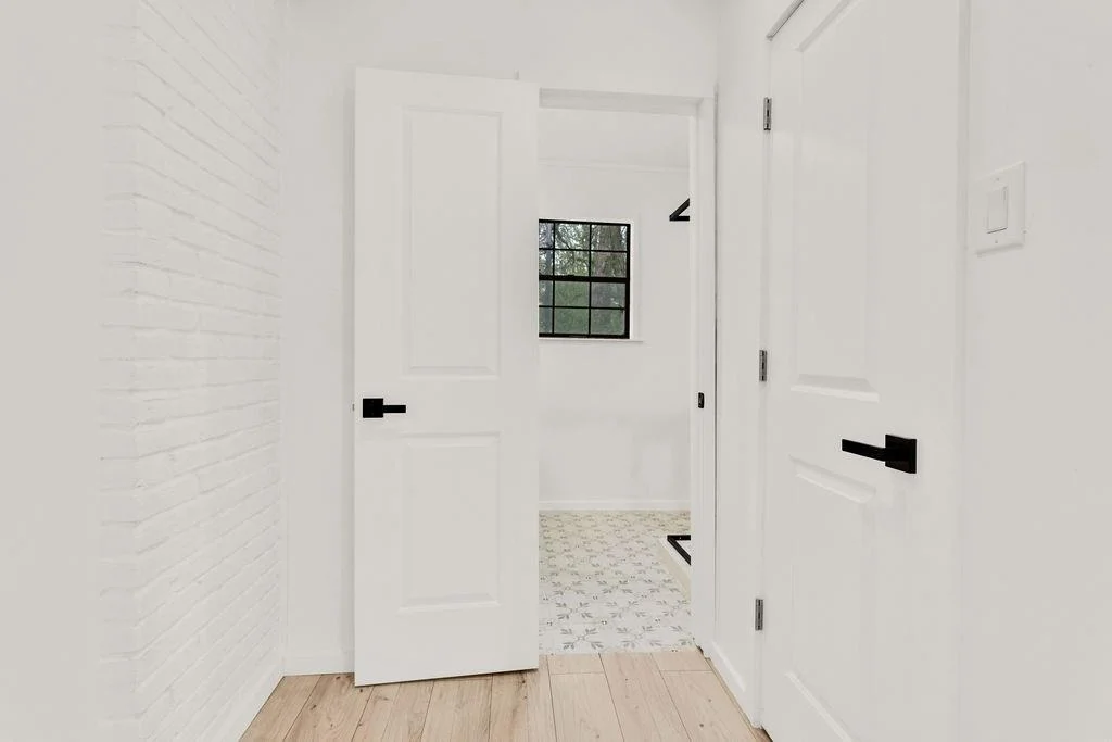 Photo of 439 N Lonestar Lane