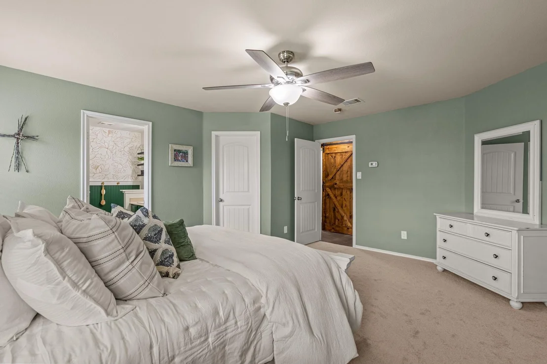 Photo of 433 Andalusian Trail