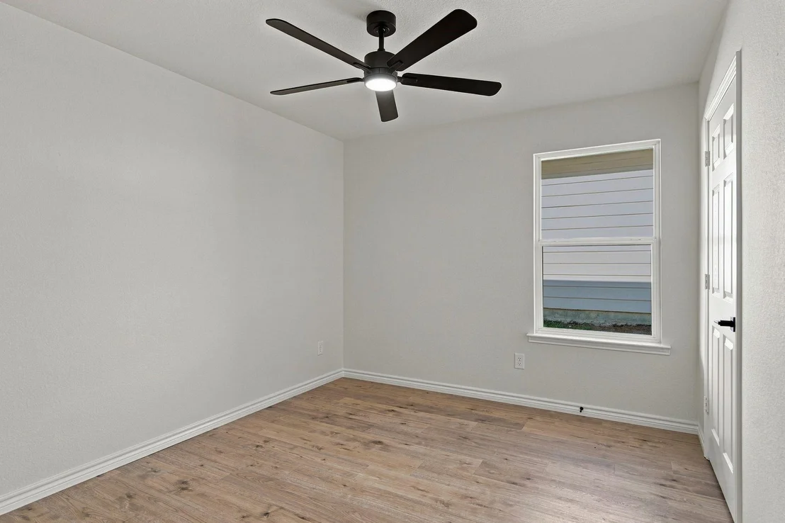 Photo of 704 Sequoia Drive