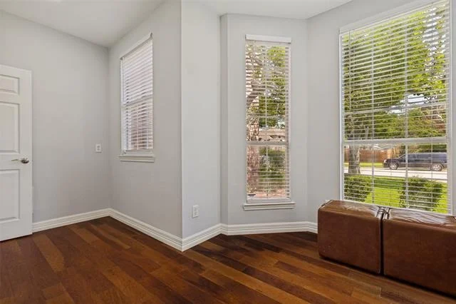 Photo of 5604 Exeter Drive