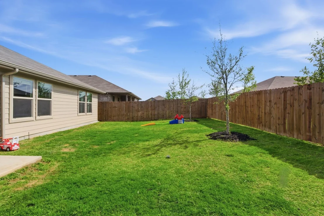 Photo of 549 Derby Lane