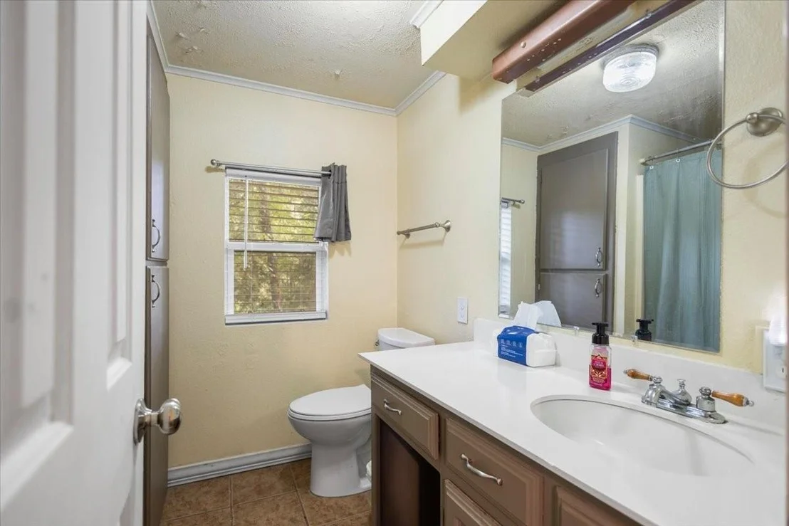 Photo of 2360 Elk Road
