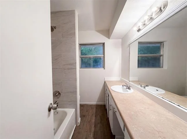 Photo of 437 Denison Drive