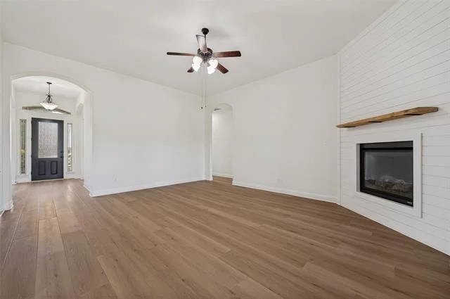 Photo of 213 Lake Way
