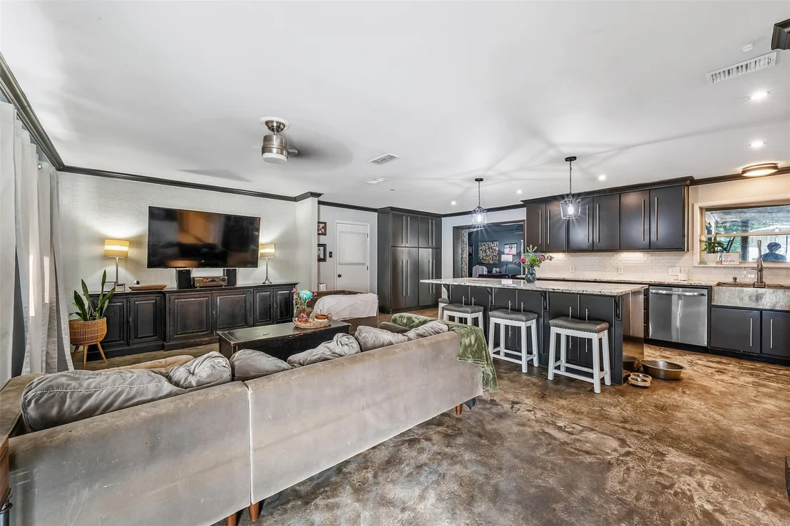 Photo of 3020 Meadowlark