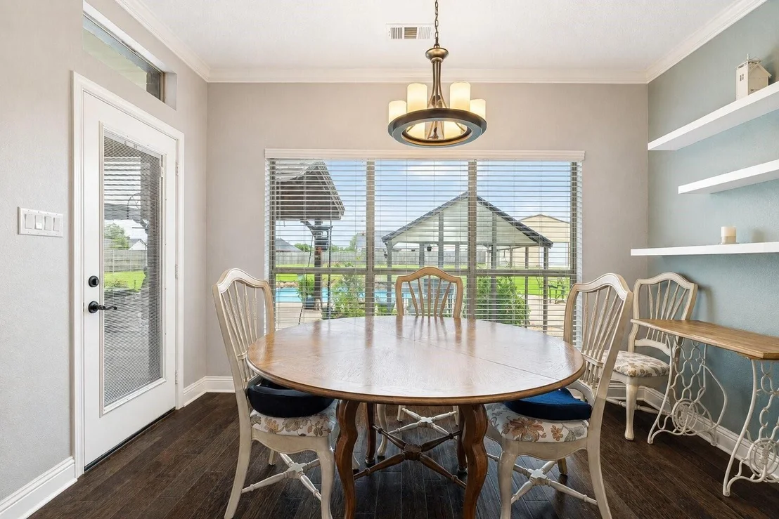 Photo of 1745 County Road 1106