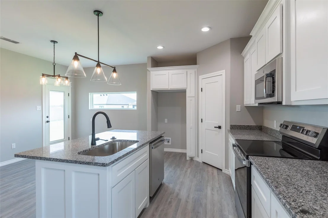 Photo of 7908 Freedom Crest Avenue
