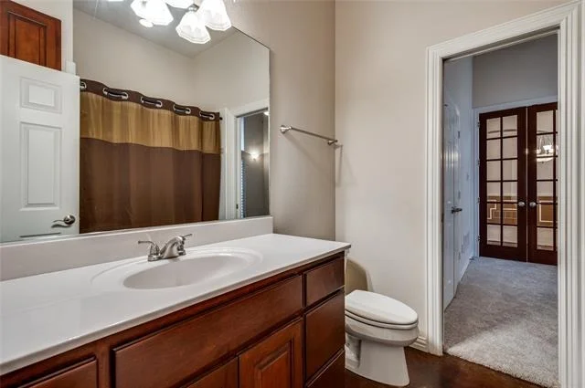 Photo of 4401 Oak Shores Circle