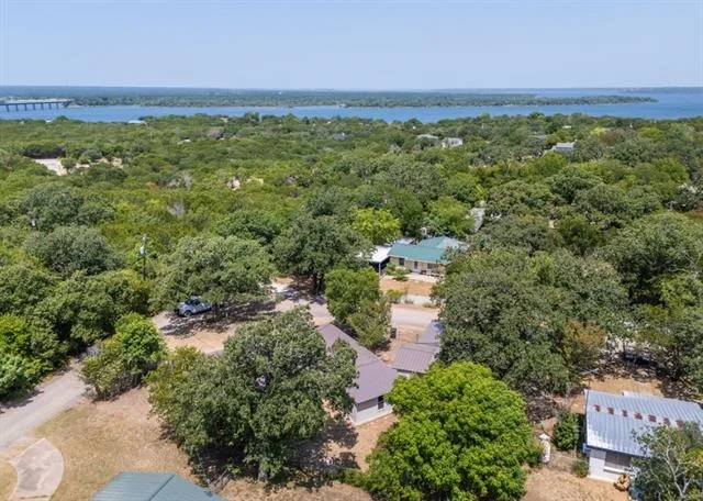 Photo of 126 Post Oak Bend