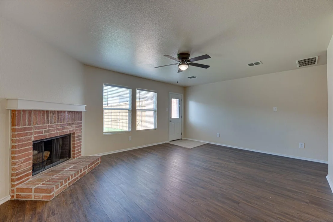Photo of 1320 Red River Lane