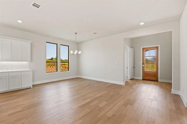 Photo of 516 Stark Mews