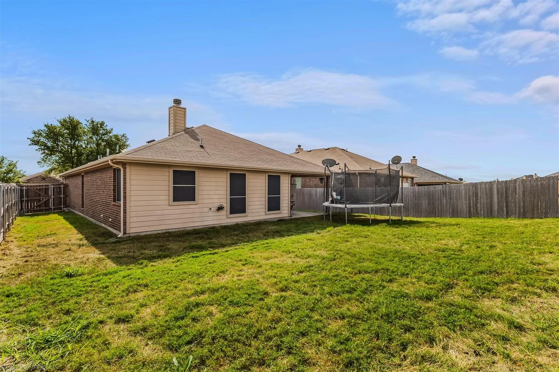Photo of 2018 Sterling Gate Drive