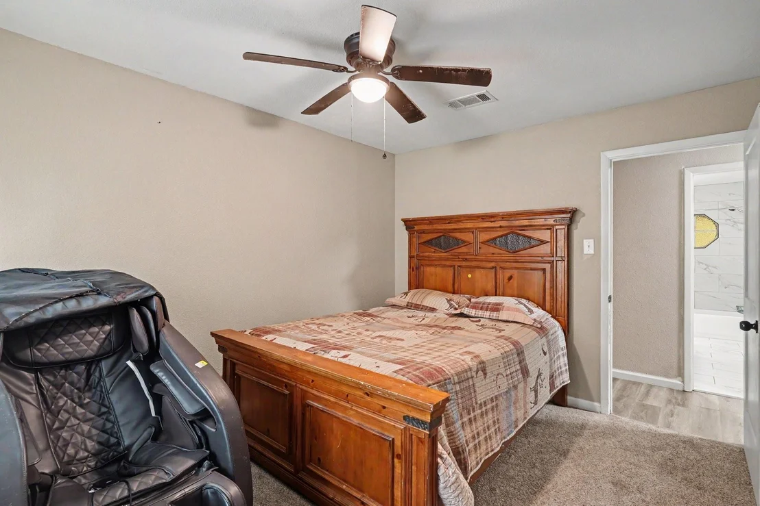 Photo of 1908 Thousand Oaks Drive