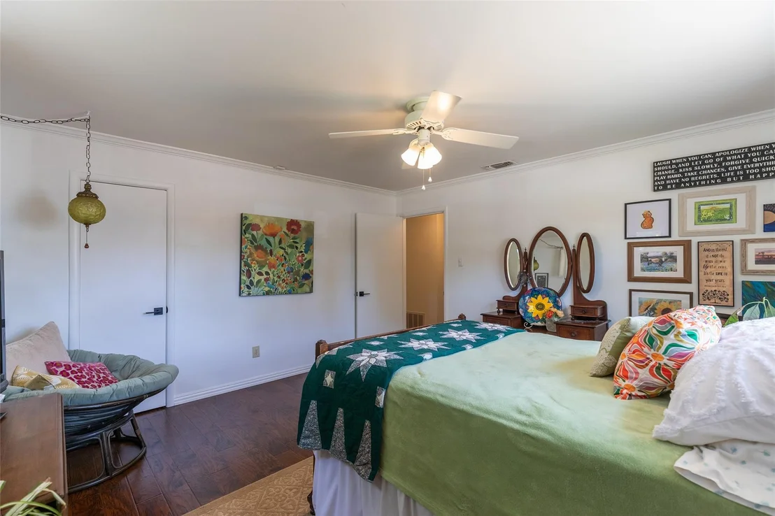 Photo of 1801 Sylvan Drive