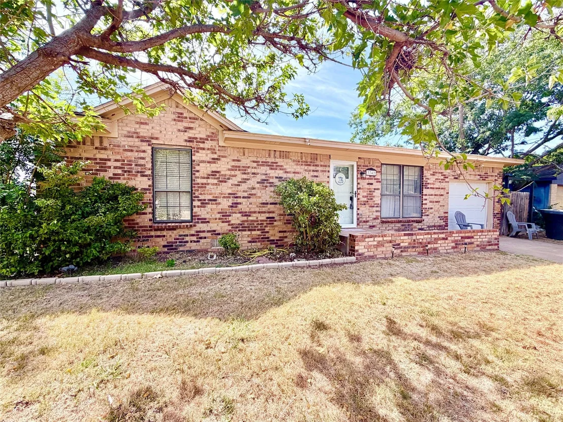 Photo of 3742 Trinity Lane