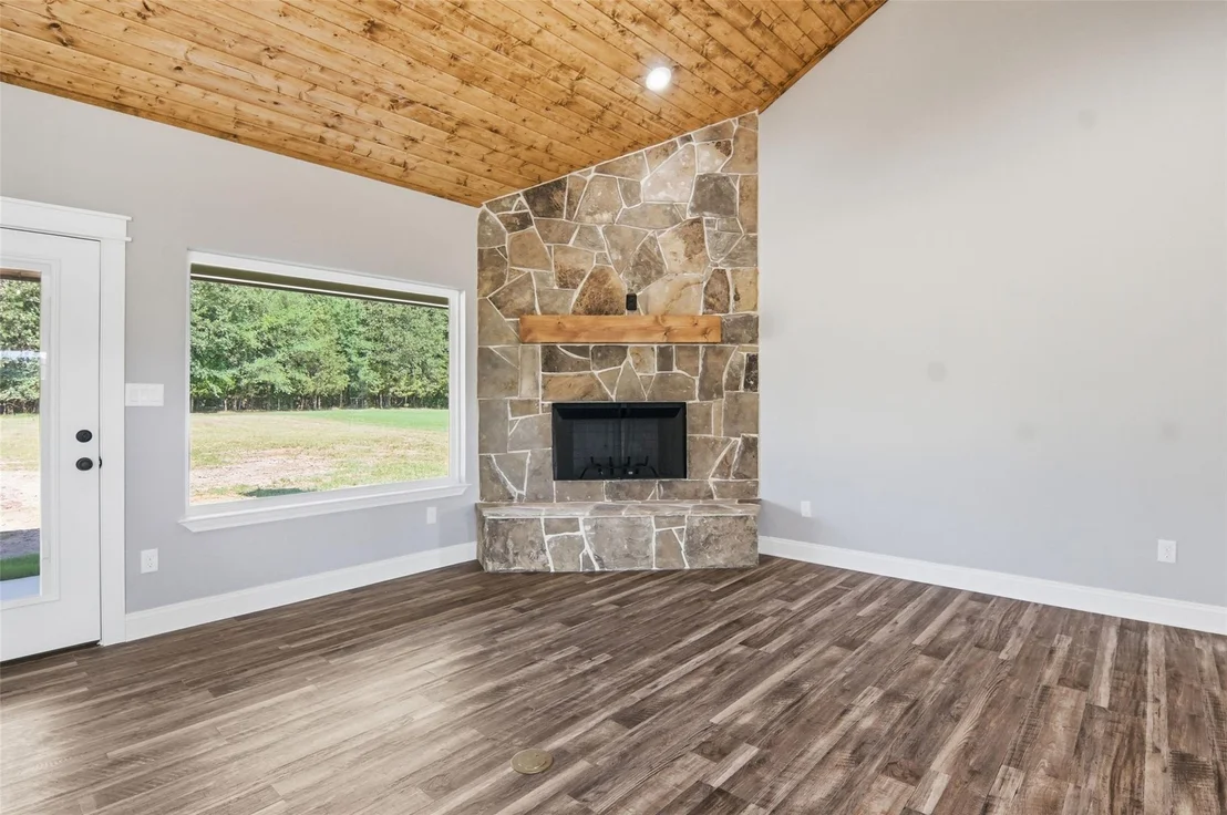 Photo of 337 Privat Road 5986