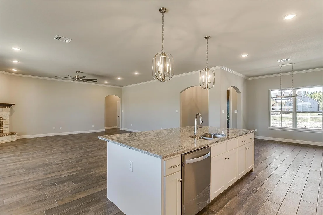 Photo of 1014 Gonzollas Road