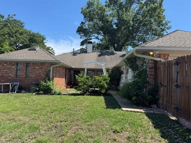 Photo of 2317 Cliffside Drive