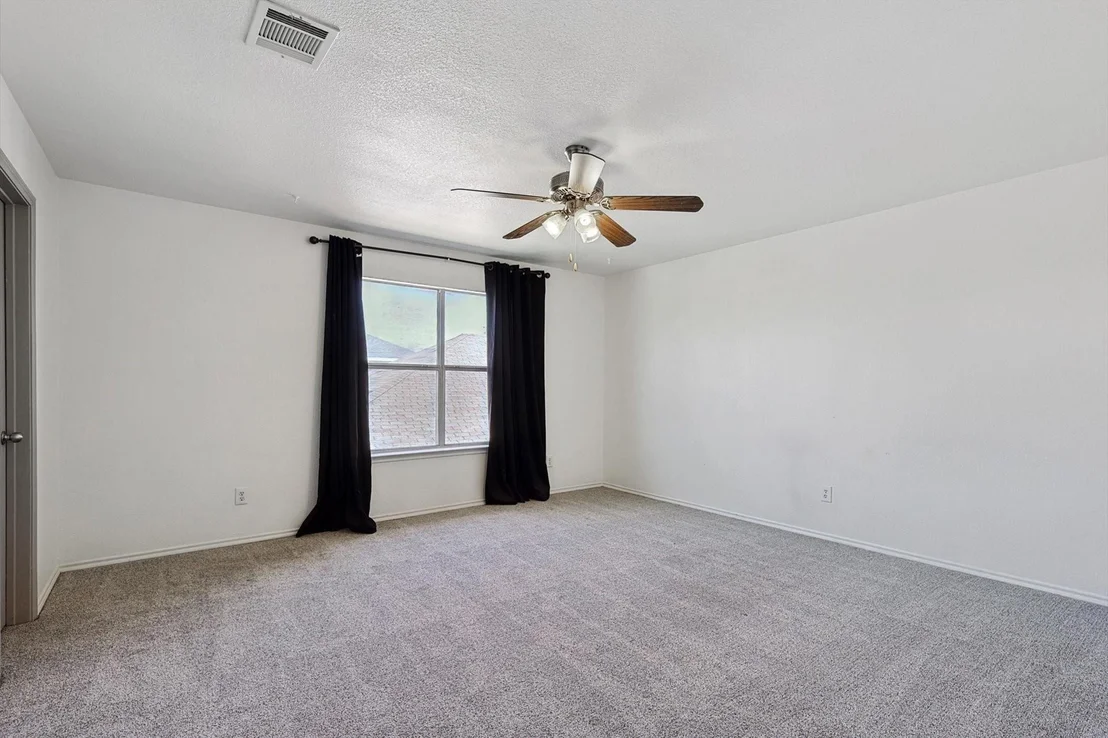 Photo of 10740 Irish Glen Trail
