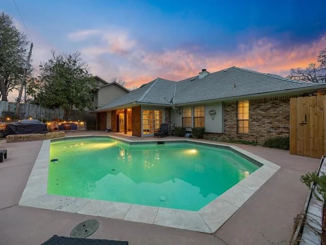 Photo of 6606 Canalview Drive