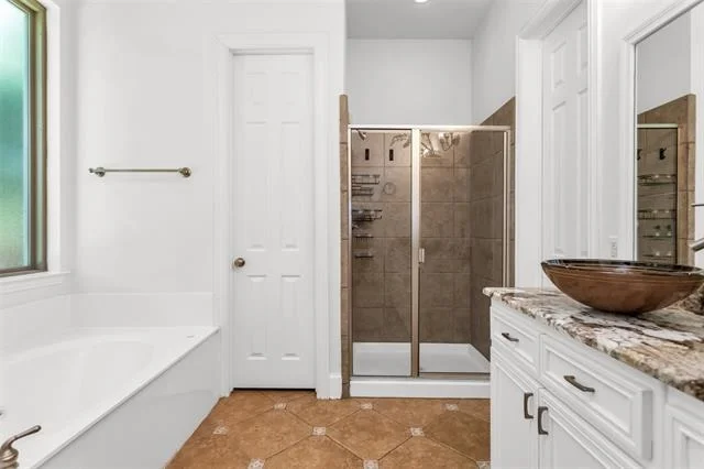 Photo of 7820 Linksview Drive