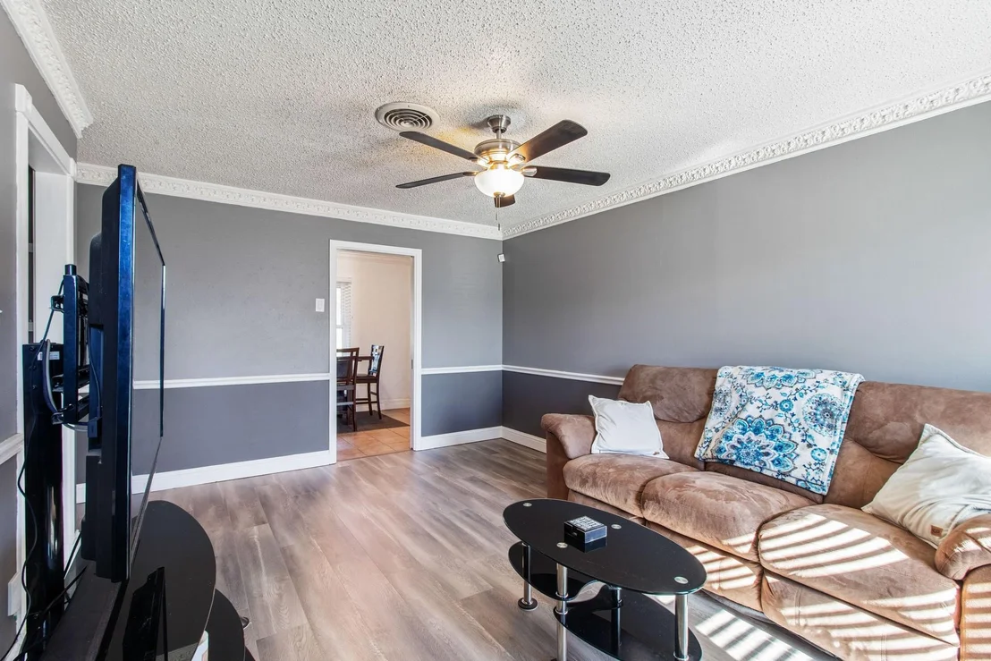 Photo of 1616 Grantland Circle