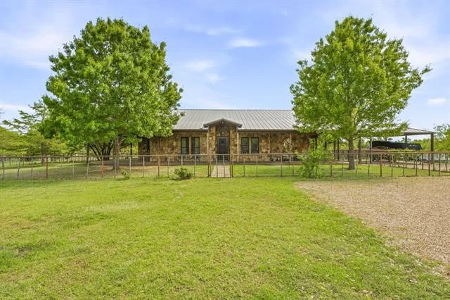 Photo of 199 Reger Road
